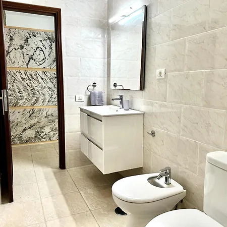 Pambnb - House Next To The Beach, Terrace, Fiber Wi-fi, Bbq * Abades (Tenerife)